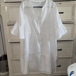 4our Dreamers White Textured Beach coverup NWT